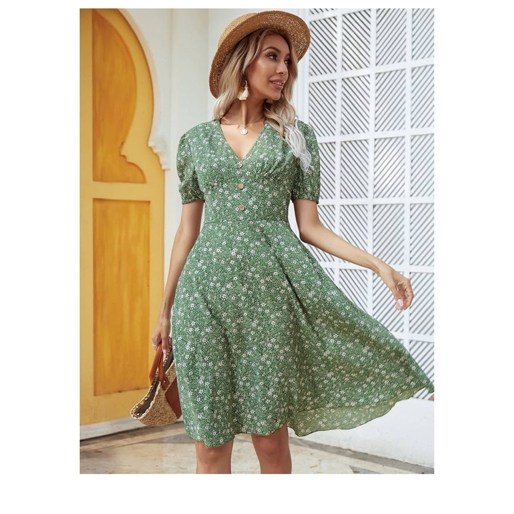 Green A-Line Puff Sleeve V-Neck Midi Dress